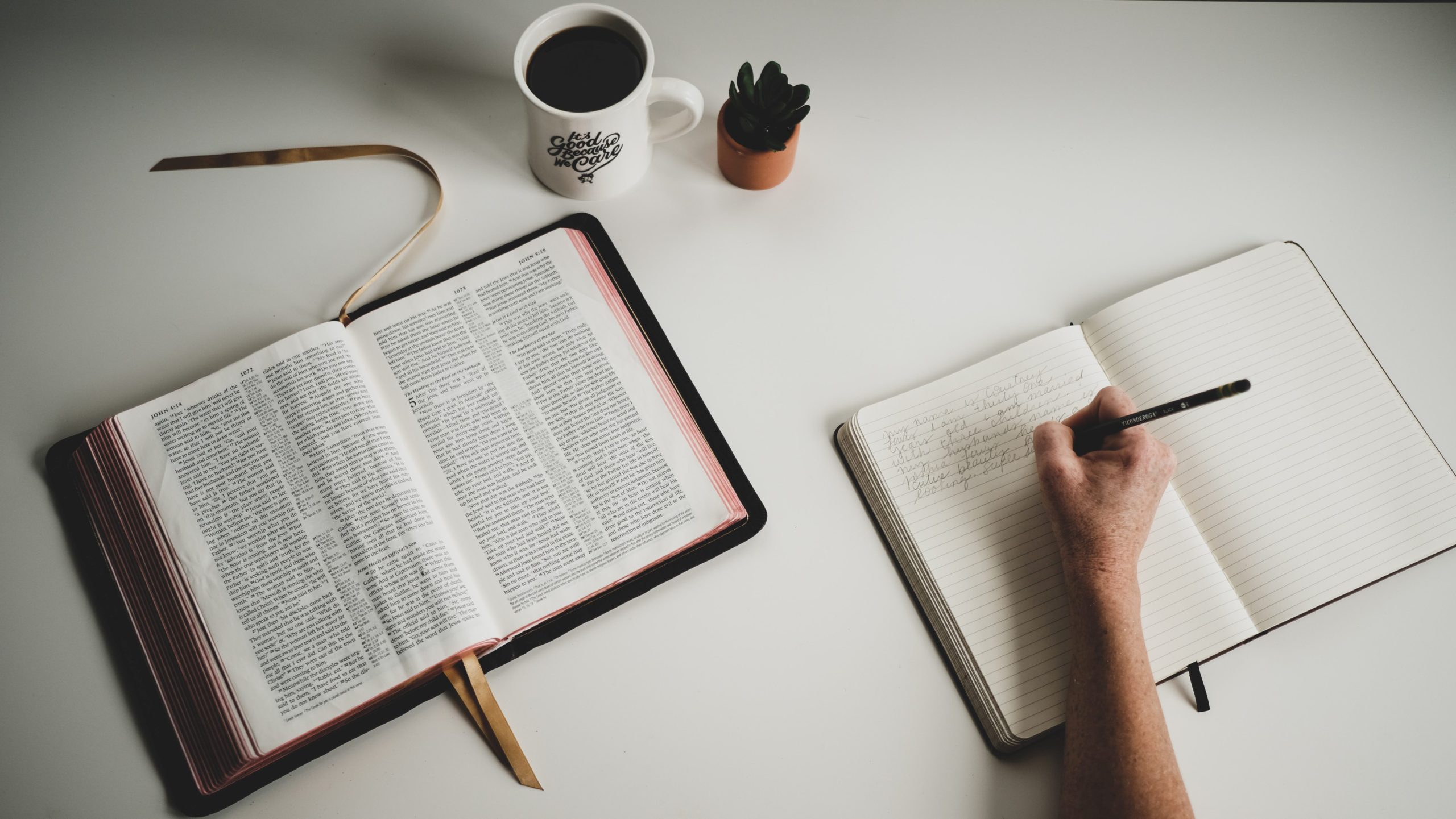 6 Benefits Of Bible Study Daily His Disciple Studying The Bible